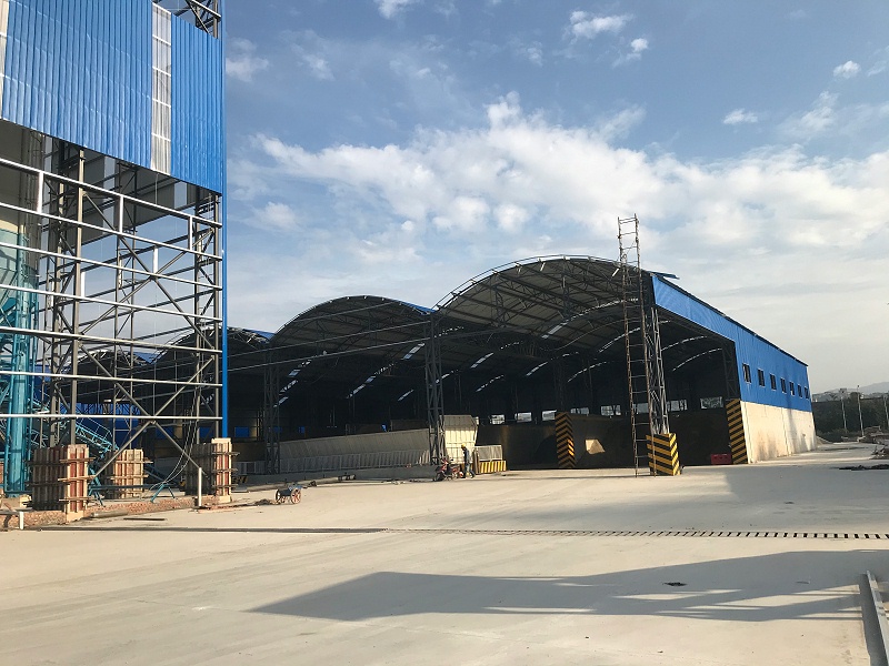 天譜安鋼結(jié)構(gòu)廠2