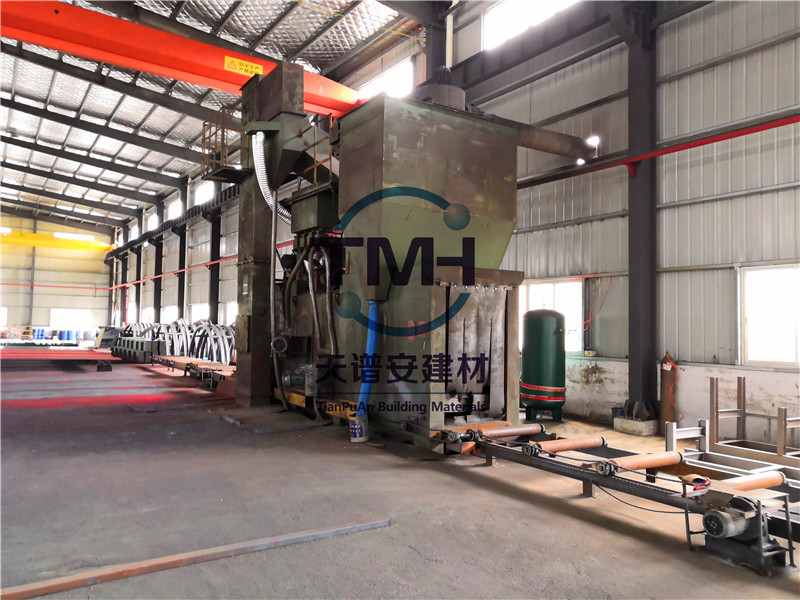 鋼結(jié)構(gòu)